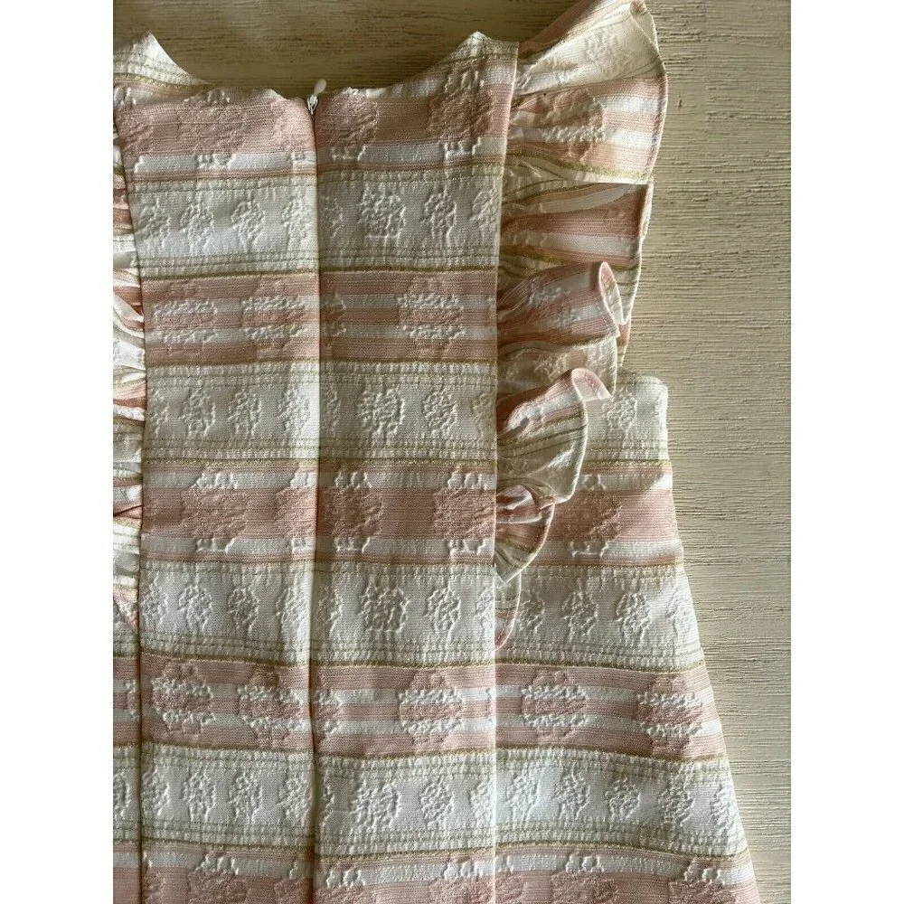 girl dress size 5 Pippa & Julie NWOT Pink White And Gold Embossed Detail…​
